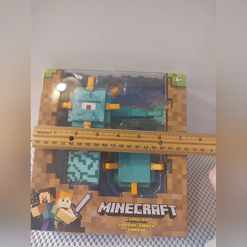 Minecraft Guardian Craft Prismarine Block NWT 2018 Figures NWT